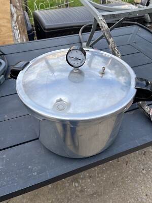 PRESTO MODEL 0175005  16 QT QUART PRESSURE COOKER CANNER