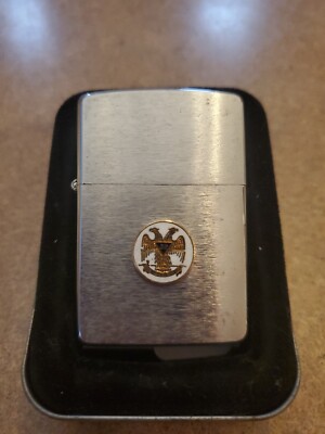 1975 Zippo Lighter 32  Masonic spes mea in deo est zippo New