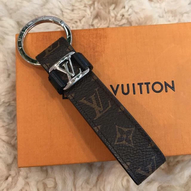 LOUIS VUITTON Monogram Canvas 6 Key Holder Brown - 15% OFF