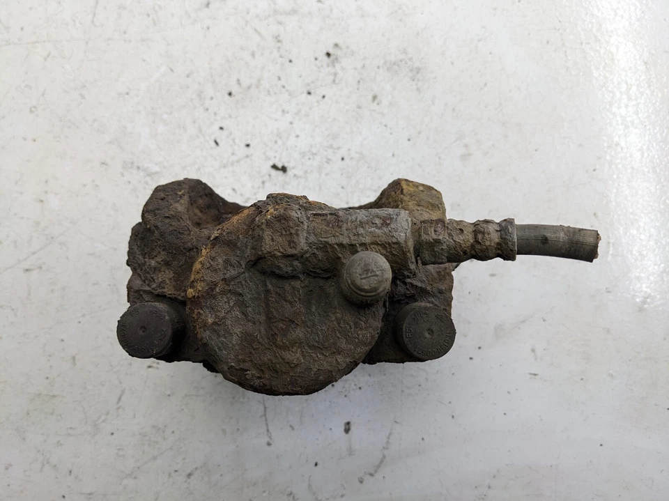 LAND ROVER FREELANDER 2 2.2 TD4 2008 RIGHT FRONT BRAKE CALIPER - Image 2 of 4