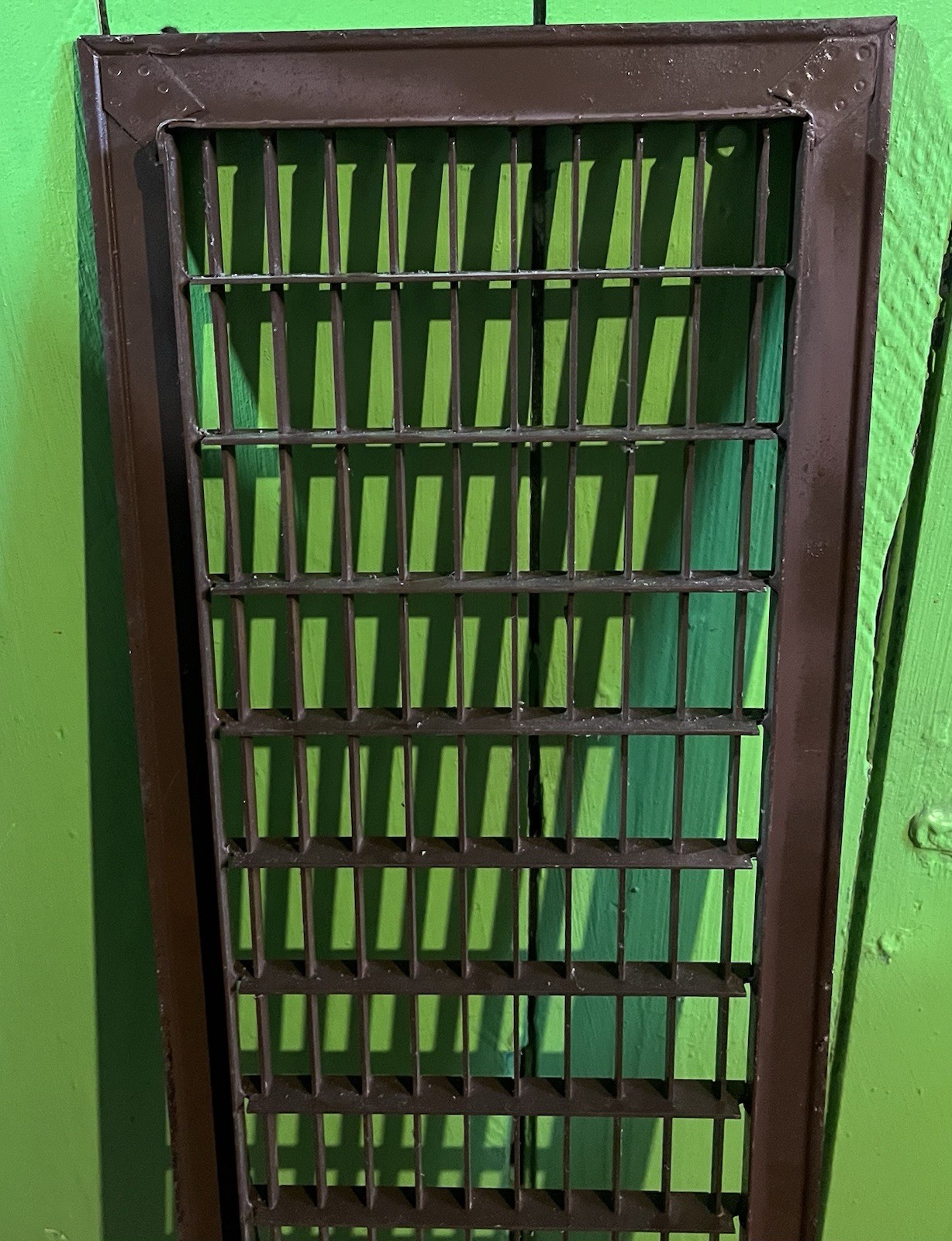 Antique Metal Heat Register Grate Rectangular Grid Floor Wall Vent  32" X 9-7/8"