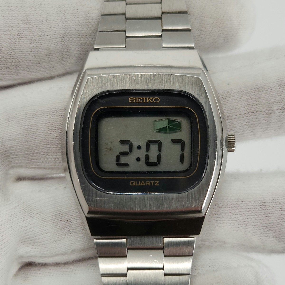Seiko Men's Vintage Silver Tone Digital Quartz Watch 0534