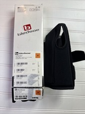 Bledsoe 8 Wrist Brace Black Medium Right