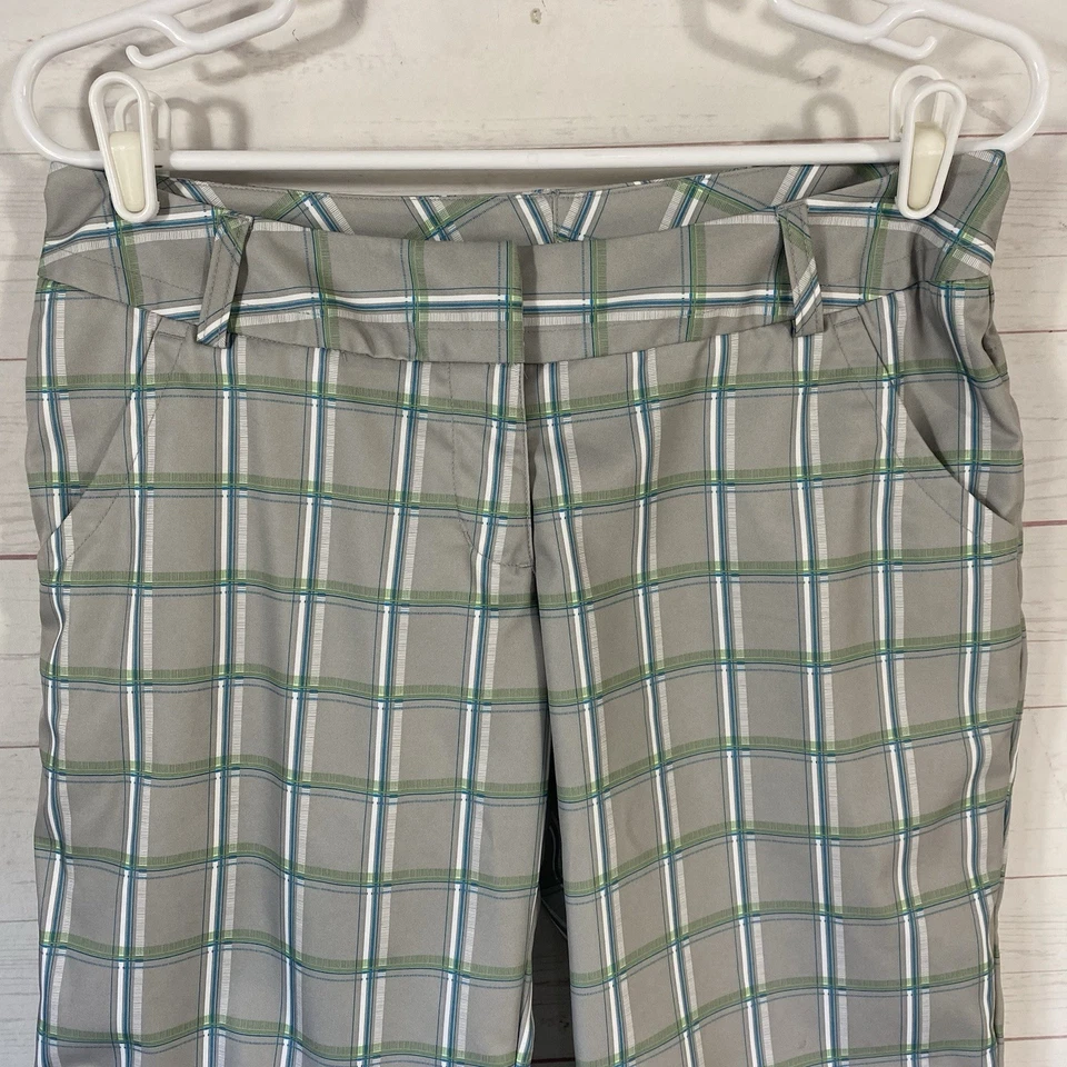 Shorts de golfe Adidas feminino xadrez cinza/verde tamanho 4 bolsos ClimaLite frente plana - Imagem 2 de 4