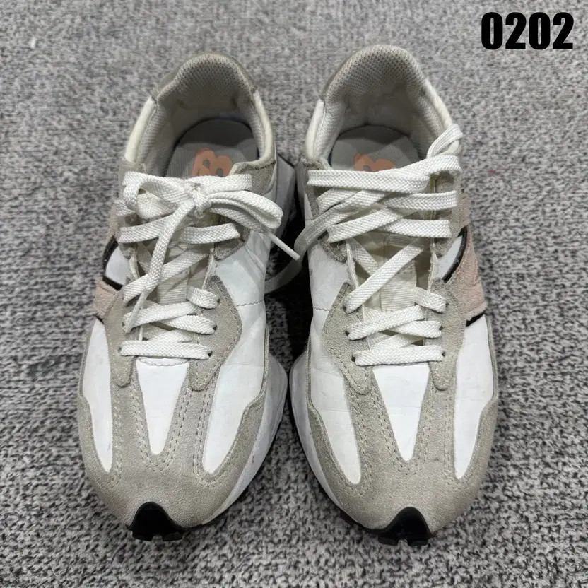 New Balance 327 Pink/White Sneakers, Used thumbnail 6