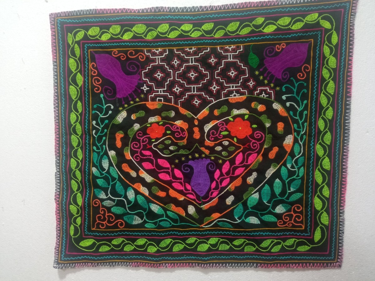 Shipibo embroidery scarf cloth 342