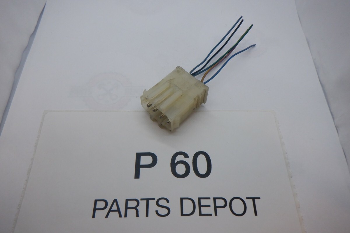 BMW MALE CONNECTOR 5 PIN W / PIGTAIL 1378972 AMP 1-828737-2 USED 