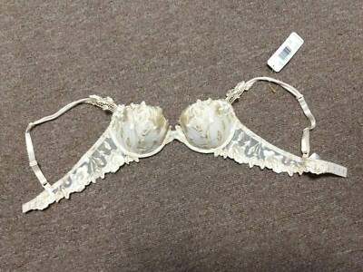Wacoal 95420 Paris Contour Floral Embroidered Bra 34A Ivory/Buff