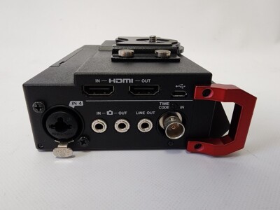 Tascam DR-701D 6-Track Portable Audio Recorder for DSLR Camera