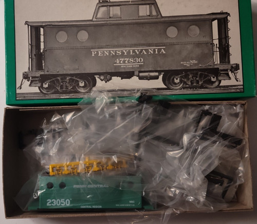 Escala HO Bowser Pennsylvania N-5c furgón de cola nº 23050 | Zustand: New