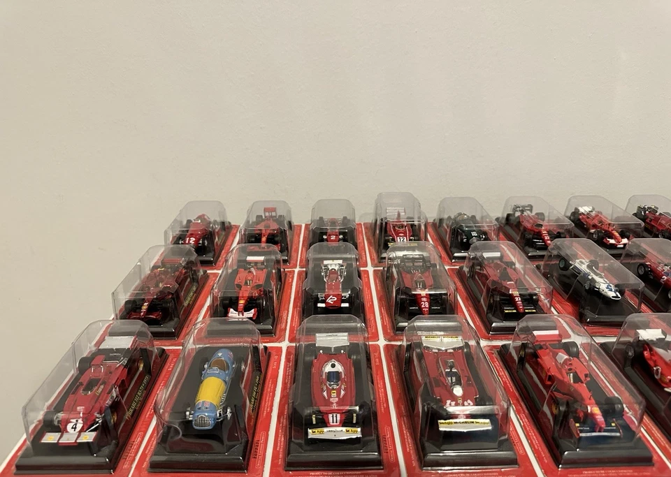 Ferrari F1 Collection 1:43 - Collezione completa 71 modellini + fascicoli - Immagine 3 di 4