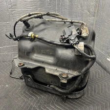2017-2019 FORD F250 F350 6.7L DIESEL ENGINE EXHAUST FLUID DEF TANK W/PUMP OEM