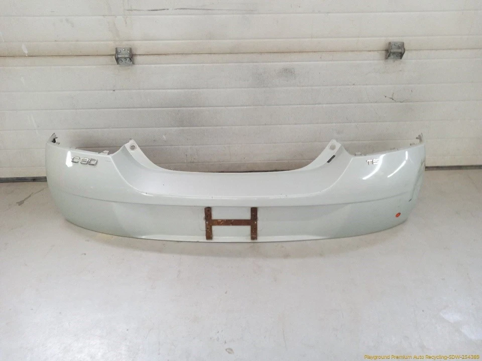 Volvo C30 Rear Bumper Cover White Metallic Fits 2007 2008 2009 2010 07 08 09 10 Foto 3 de 4