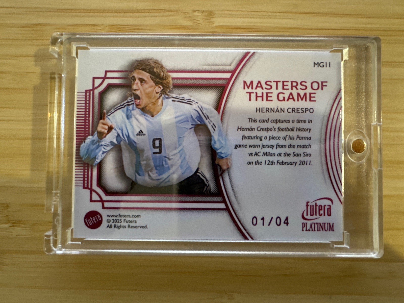 Hernan Crespo 01/04 Futera Platinum Masters Of The Game Match Worn Jersey view 3