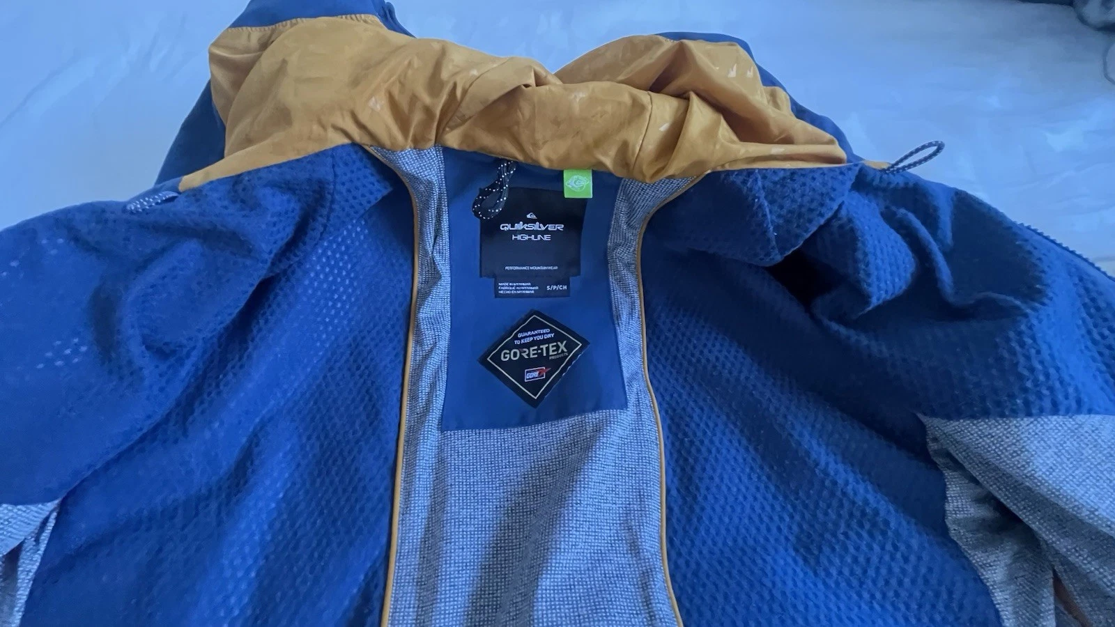 QUIKSILVER Men's FOREVER STRETCH Gore-Tex SNOWJACKET  BSN0 Small  NWT  LAST ONE image 2