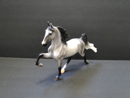 Breyer 2018 Horse of the Year: Mason - Grey Saddlebred #62058