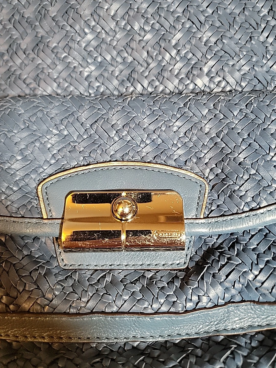 Borsa a tracolla Coach Kristin Ltd Ed Denim pelle intrecciata blu usata in ottime condizioni