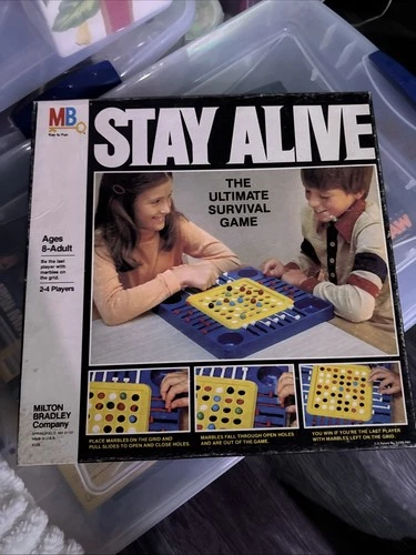 VINTAGE 1978 MILTON BRADLEY STAY ALIVE BOARD GAME COMPLETE