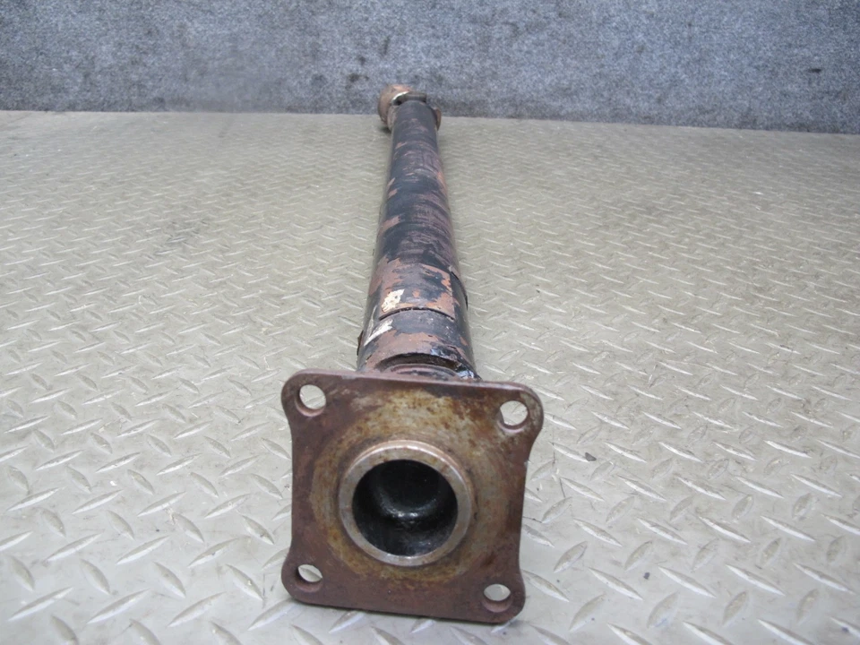 86-88 MAZDA RX7 FC3S NON TURBO M/T REAR DRIVE SHAFT DRIVESHAFT 142K OEM - Image 3 of 4