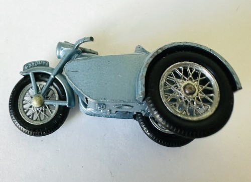 VINTAGE 1960 LESNEY MATCHBOX NO. 4 TRIUMPH T110 MOTORCYCLE & SIDECAR STEEL BLUE - Picture 8 of 10
