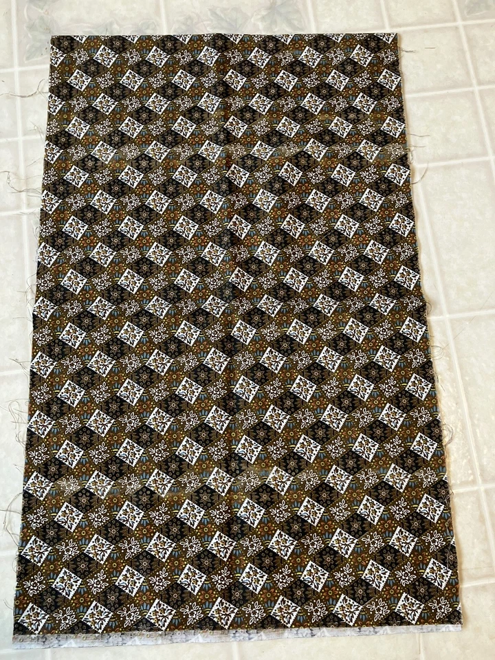 Vtg 1/3 yard Sewing Fabric Brown Patchwork Floral Block Concord Calico - Image 3 of 4