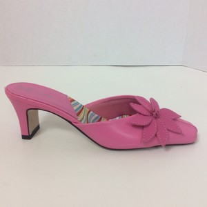 pink mule shoes