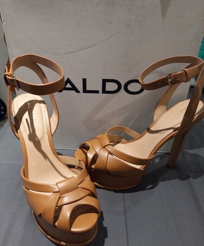 lacla heels