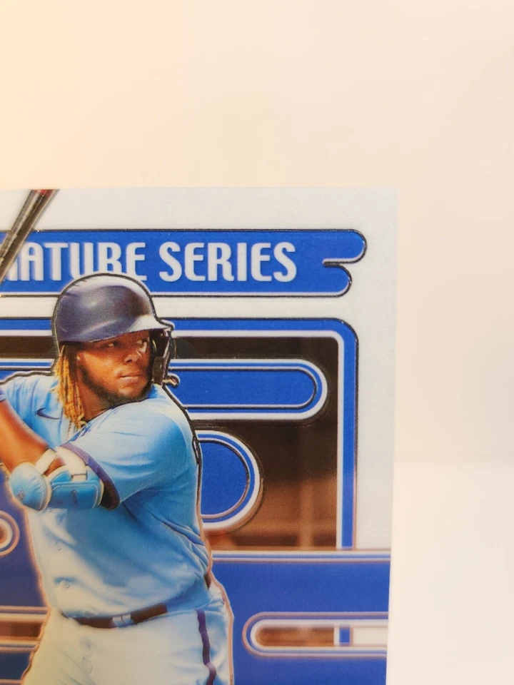2021 Donruss Optic Vladimir Guerrero Jr. Signature Series Autograph #SS-VG  - Image 4 of 4