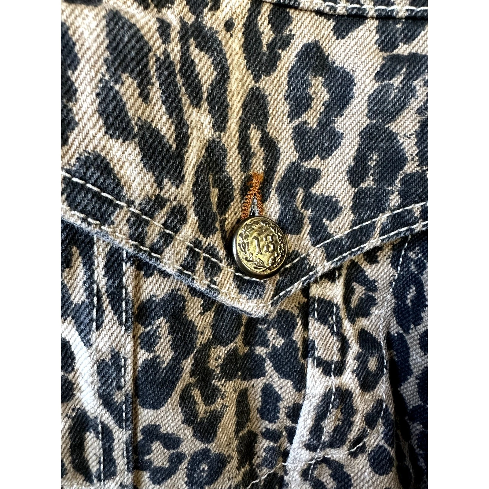 NWT $1195 R13 Mens Lyle Sherpa Lined Leopard Trucker Coat Jacket Size M - product detail image 13