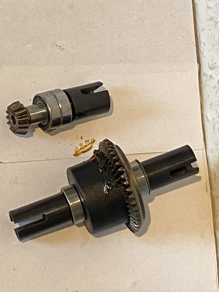 •Thunder Tiger MTA4-S50/Sledge-Hammer,S28 ein Differential(Diffzahnrad 43 Zähne. - Bild 2 von 4