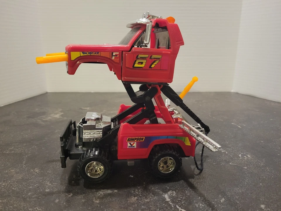 M.A.S.K. Kenner Wildcat в комплекте с клатчем Hawks - минус диски - Изображение 2 из 4