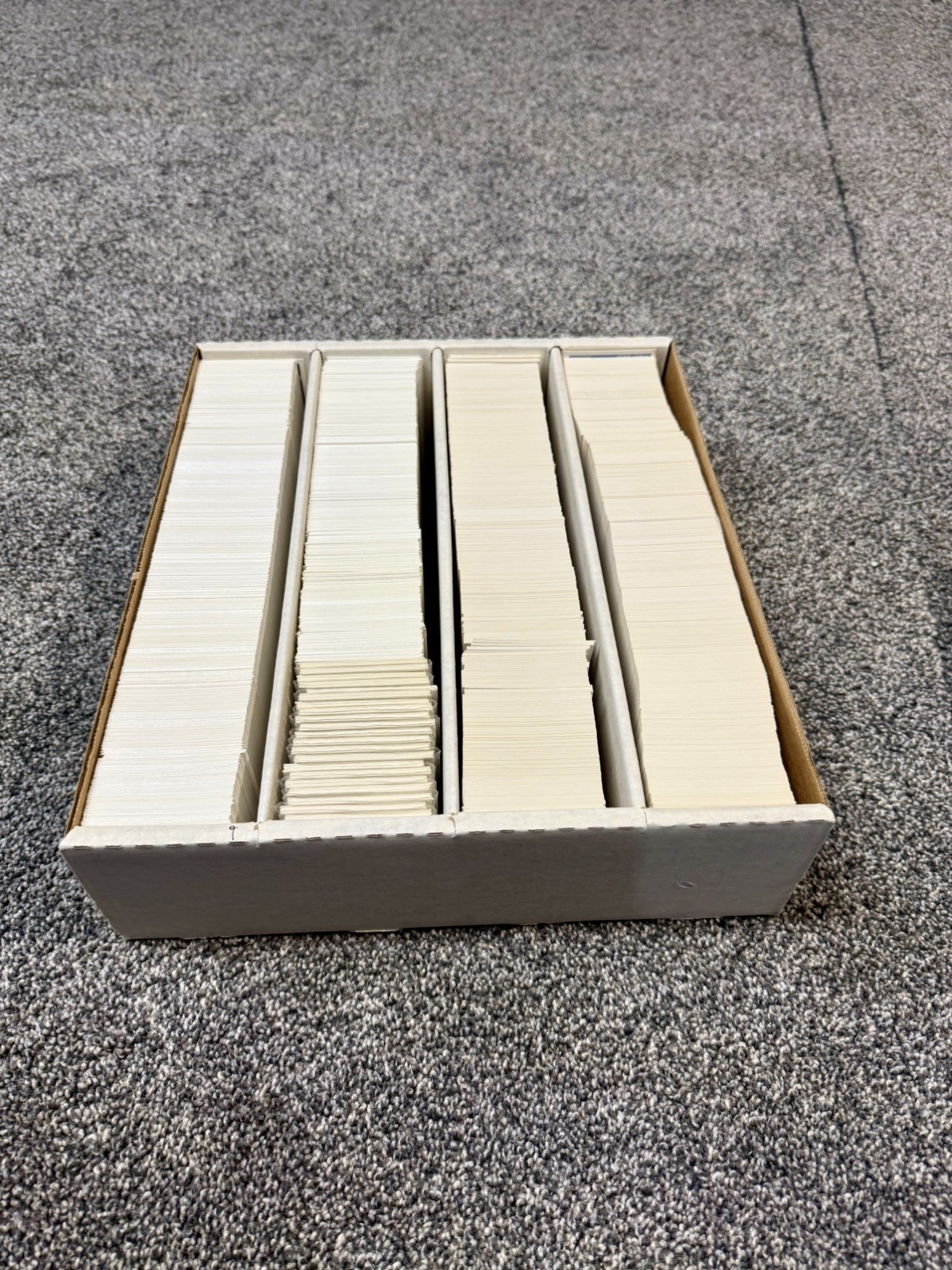 Huge baseball Card Lot  vintage/Old Cards Collection