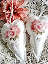 2x Deko Stoffherzen 11 x 20cm Rosenbouquet  Landhaus Handarbeit
