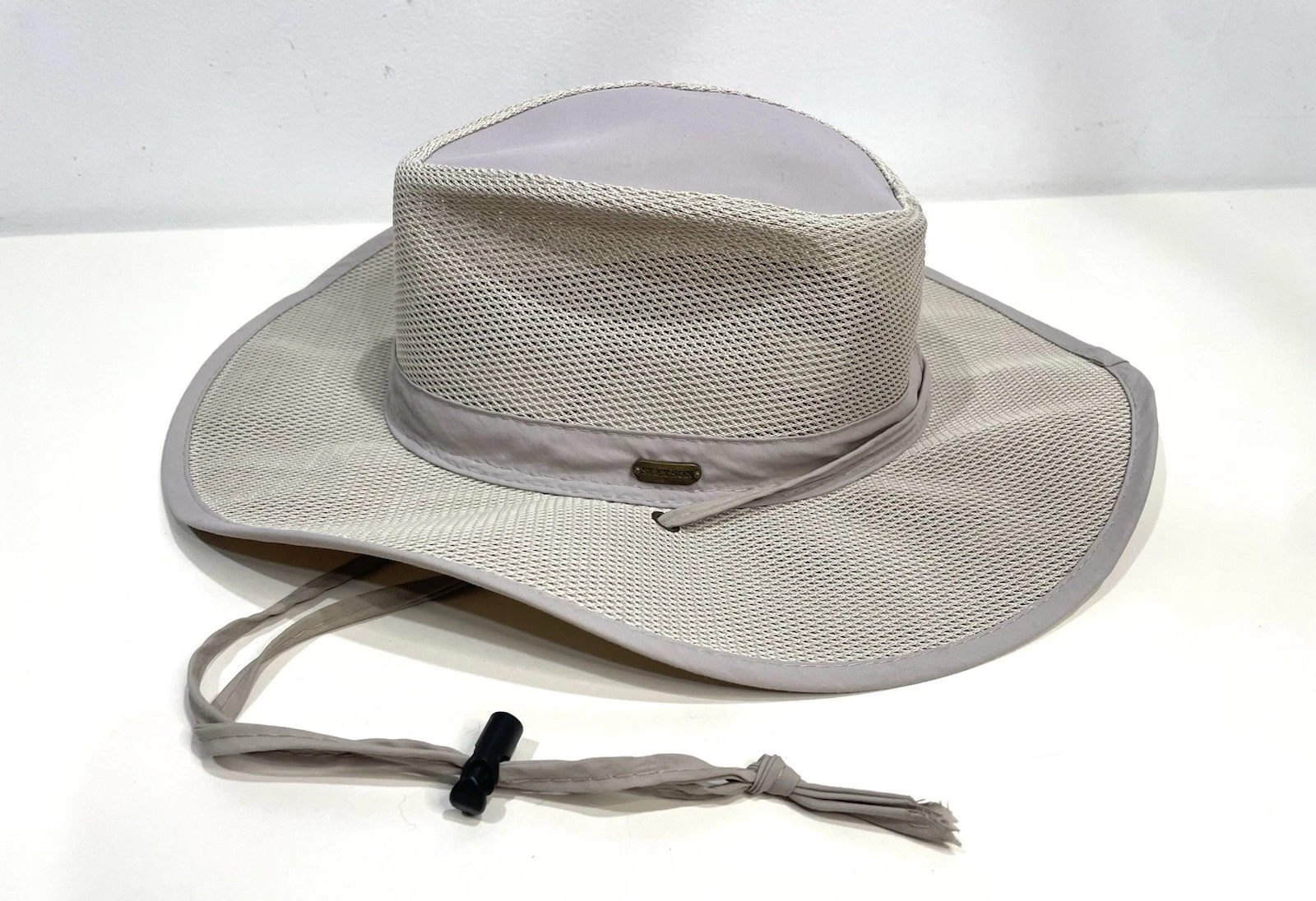 Stetson Sun Guard No Fly Zone Hat Mens Medium Tan Mesh Vented Chin Strap UPF 50+