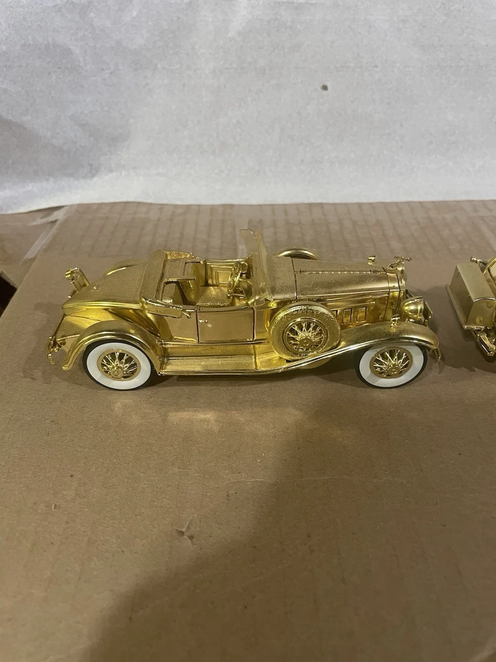1930’s Gold Colored Diecast Model Cars. Road Signature. 1931 Model A - Image 2 of 4