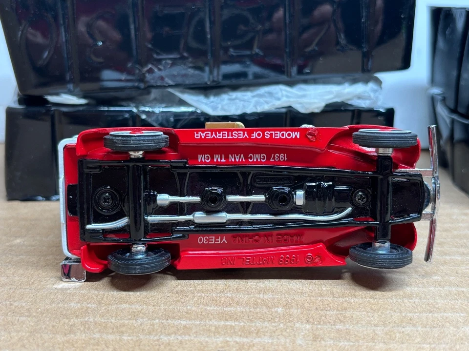 Matchbox Models of Yesteryear Lot YFE30 1937 GMC Van YFE28 1932 Ford AA Trk Used - Image 4 of 4