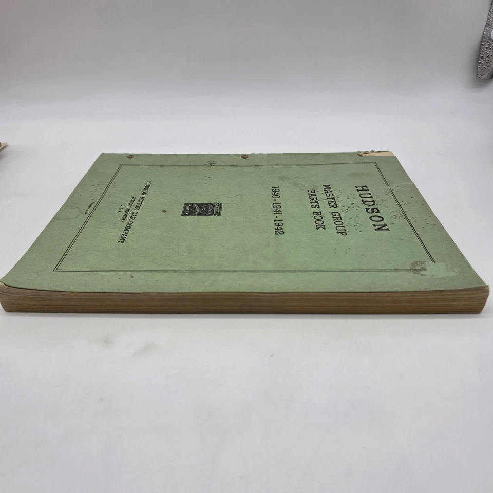 1940 1941 1942 Hudson Illustrated Master Parts Book Catalog Original Genuine - Image 3 of 4