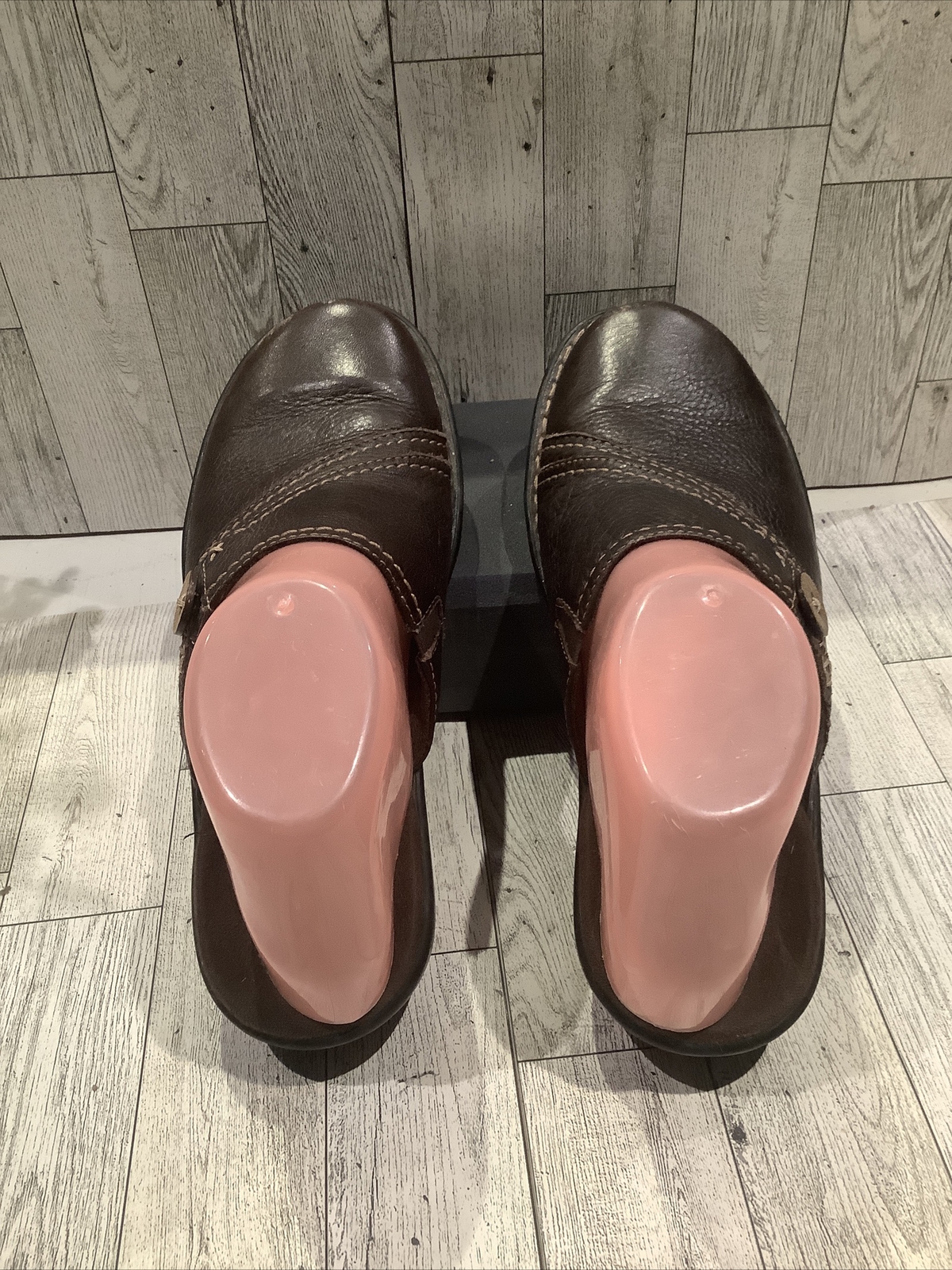Clarks Bendables Brown Leather Slip On Mule Shoes Womens Size 7.5 eBay