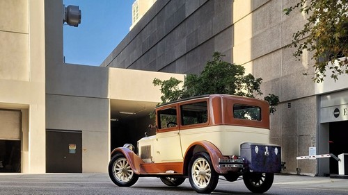 1926 Buick Sedan 1926 BUICK 2 DOOR SEDAN / RESTORED - Picture 11 of 24