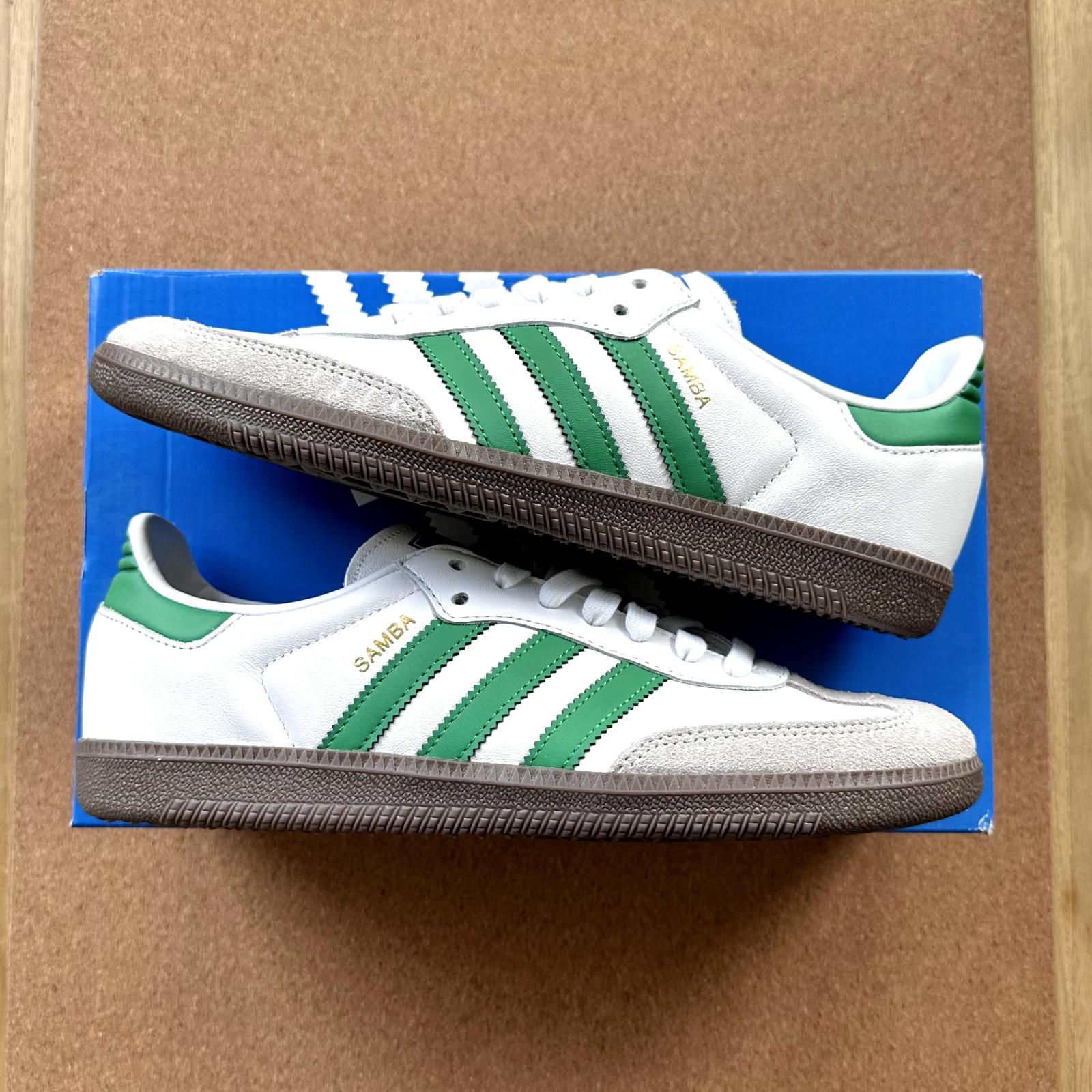 UK 9 Adidas Samba OG Flat bianco verde