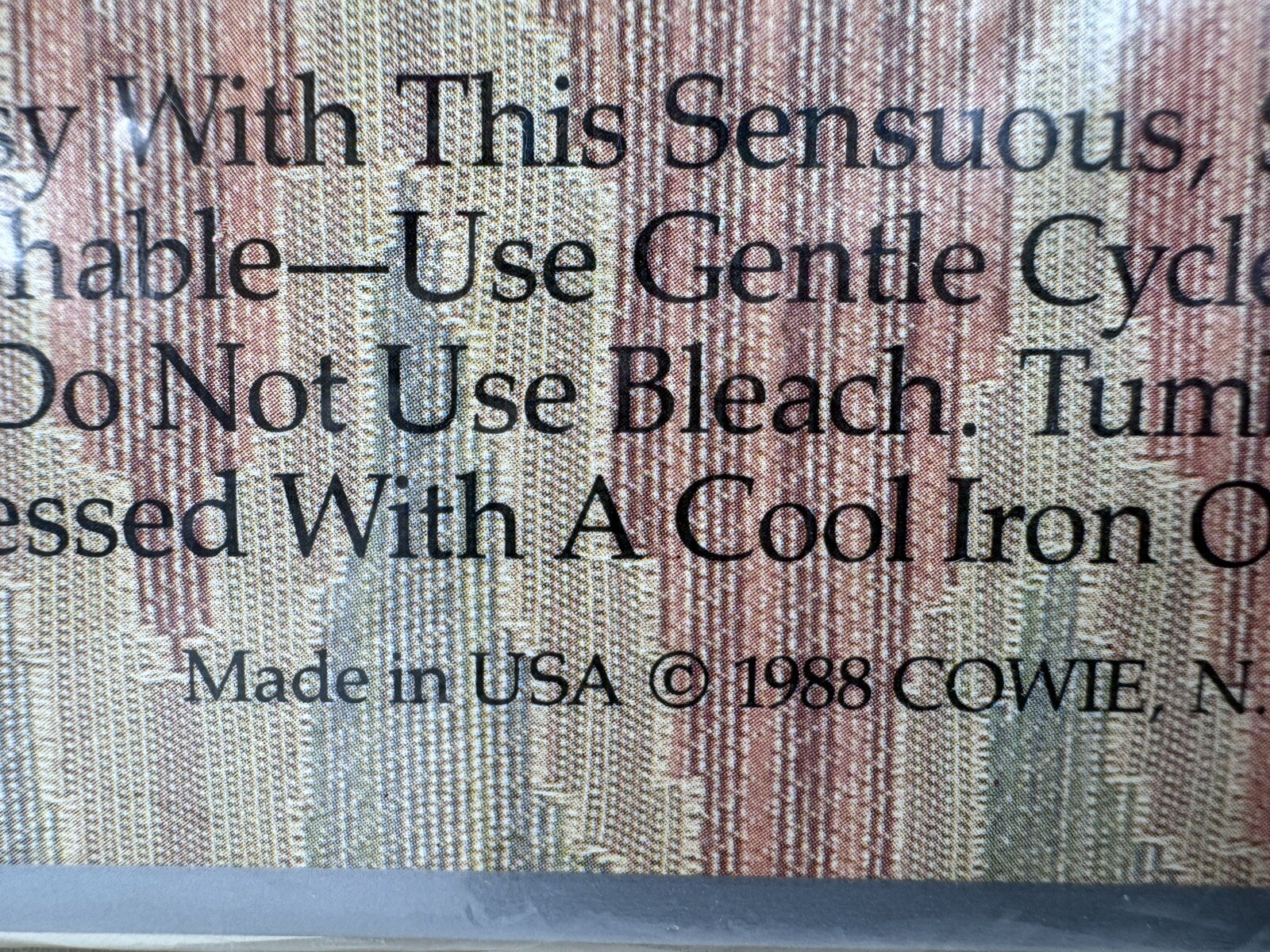 Vintage Satin King Ivory FITTED Sheet Fantasies By Morgan Taylor USA New Sealed