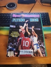 Vintage Sports Illustrated  April 7 1986 Flying High Pervis Ellison Louisville 