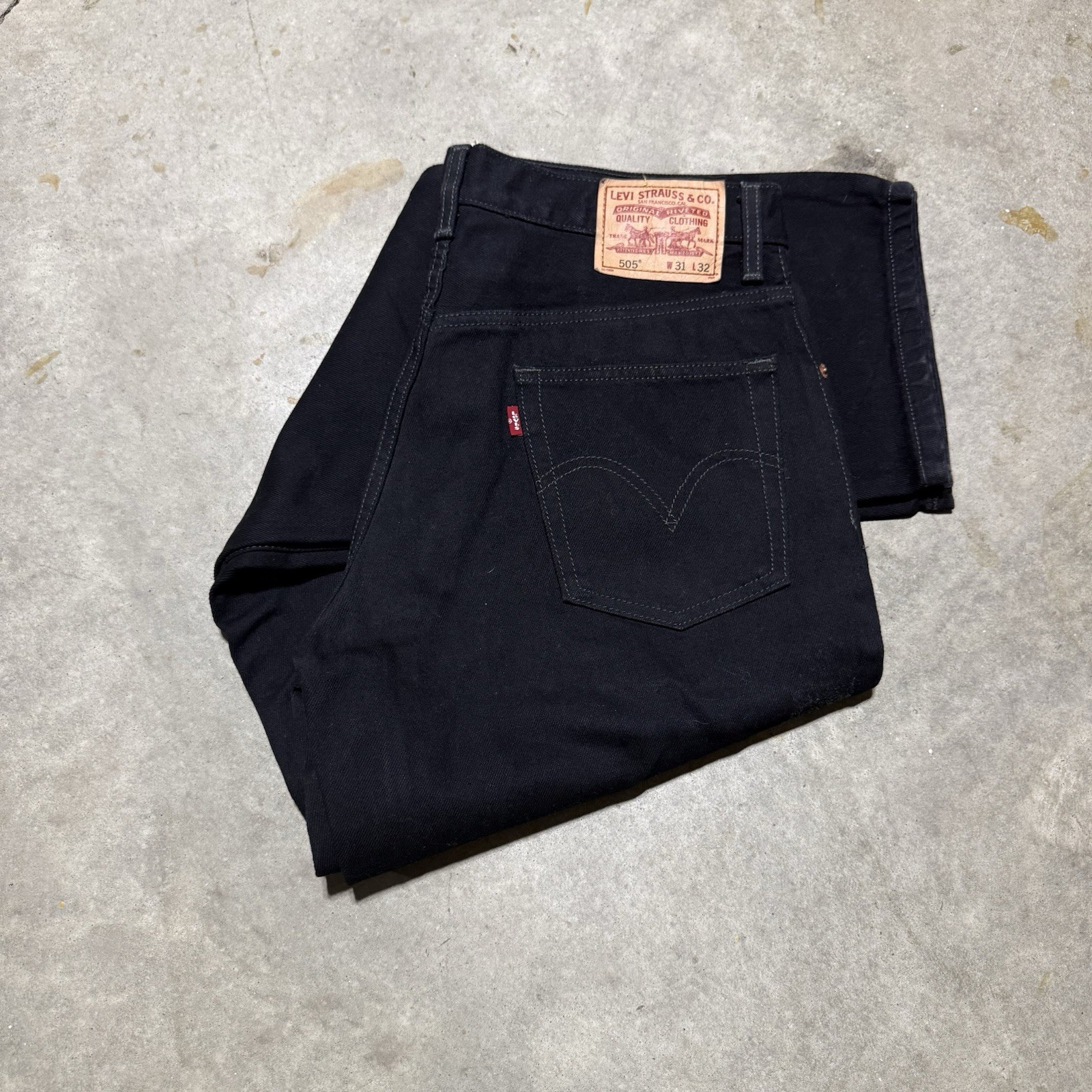 Vintage Levis Strauss 505 Denim Jeans Black Men’s Size 31x32 Classic Fit 2000s
