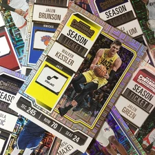 2023-24 Contenders DE'AARON FOX Season Ticket Base #40