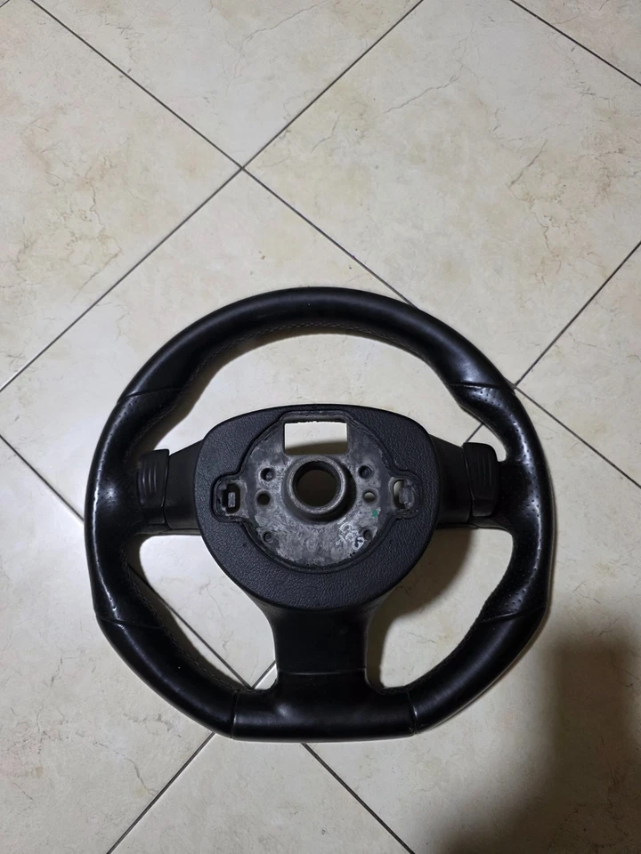 Vw Golf R oem Mk5 steering wheel - Image 2 of 4