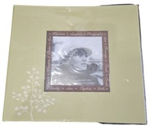 Expanding Pioneer Fabric Memory Bk 8x8 Front Scrapbk Album 20 Top Loading Pages