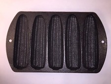 Lodge Cast Iron Corn Bread~ Corn Cob Stick Pan Mold #527C2 Made in USA