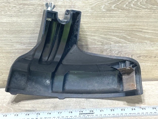 Craftsman WS4200 4 Ciclos Gas Cuerda Recortadora Ancho 12 1/2" Protector y Perno USADO C6 Foto 2 de 2