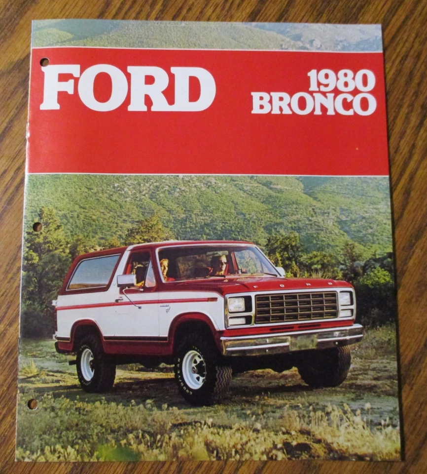 Ford Bronco 1980 Dealer Original Sales Brochure Literature Catalog Ad FDT-8012 - Image 2 of 4