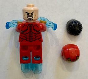 LEGO Super Heroes Invincible Iron Man Minifigure sh0368 w/Hair & Helmet - Marvel
